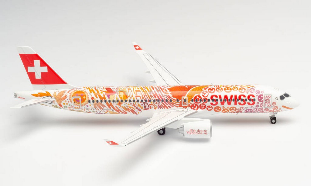 AVION DE LA COMPAGNIE SUISSE: SWISS INTERNATIONAL AIR LINES