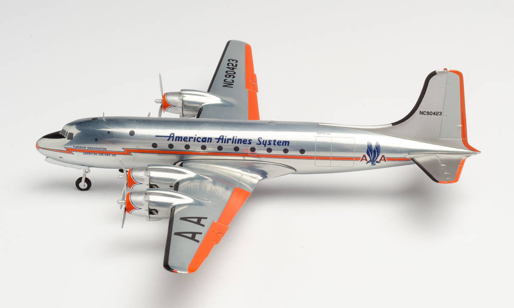DOUGLAS DC-4 AMERICAN AIRLINES HERPA 1/200°