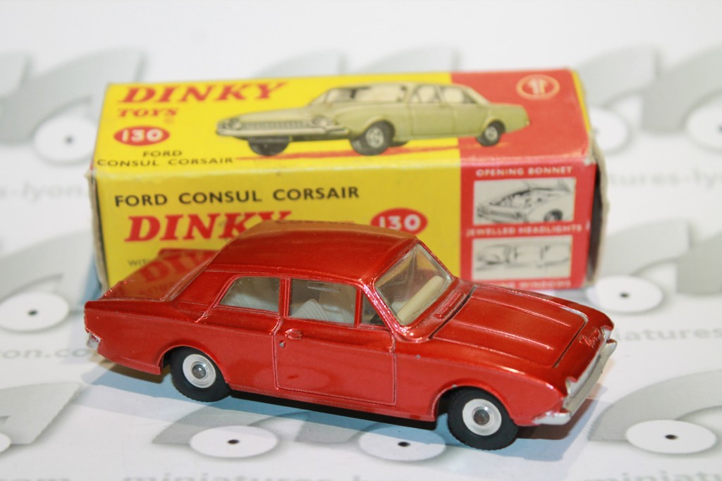 FORD CONSUL CORSAIR ROUGE DINKY TOYS