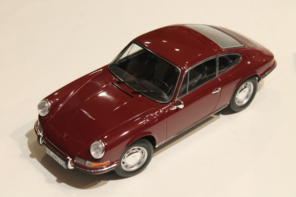 PORSCHE 911 T 1969 NOREV 1/18°