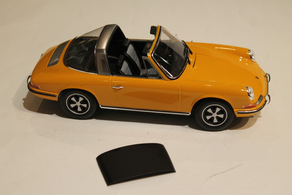 PORSCHE 911 E TARGA 1969 NOREV 1/18°