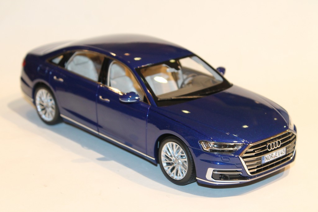 Voiture miniature Audi A8 de collection 1/18, Art et Collections à  Marrakech