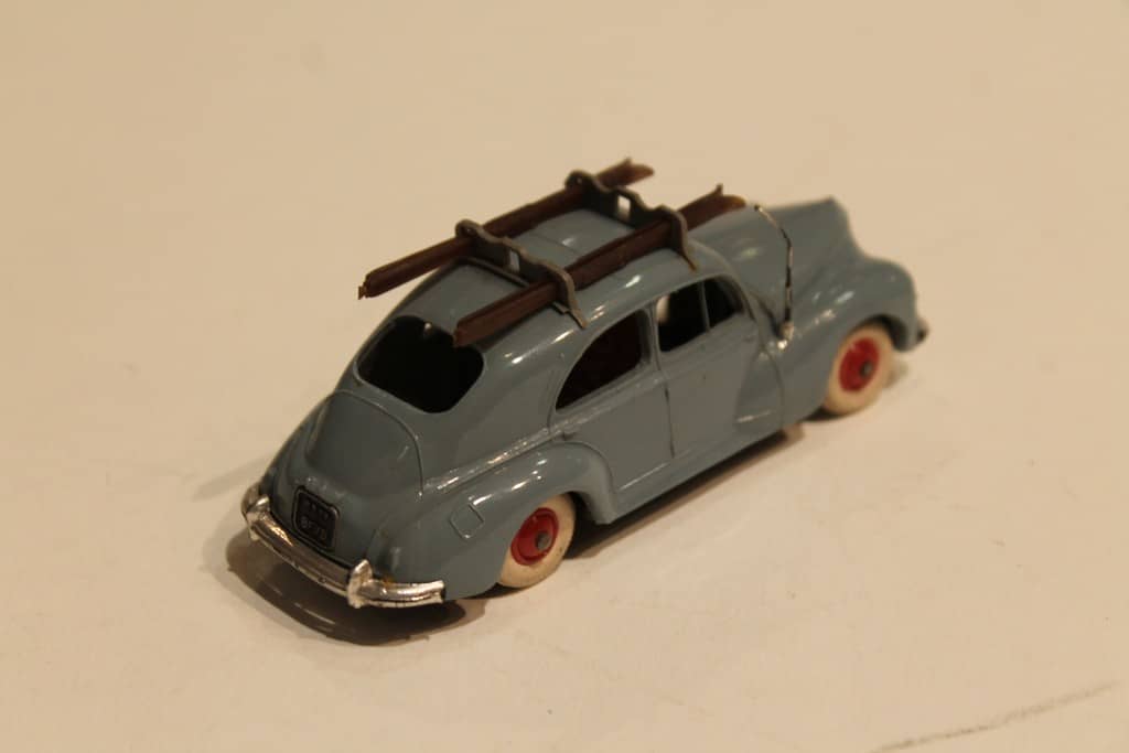 203 commercial d'occasion - Collection