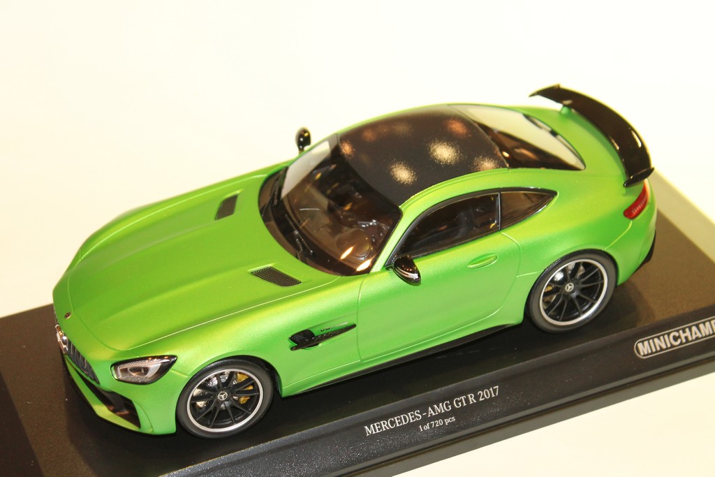 MERCEDES AMG GT R VERT 2017 MINICHAMPS 1/43°