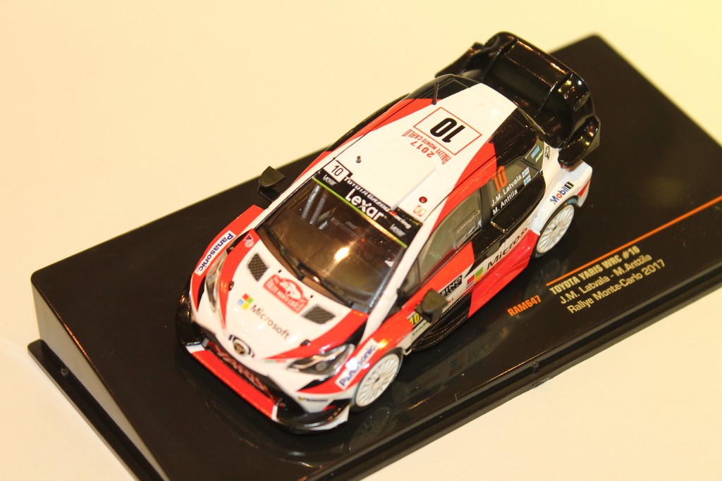 TOYOTA YARIS WRC N°10 MC 2017 IXO 1/43°