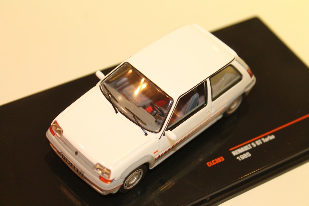 RENAULT 5 GT TURBO 1985 IXO 1/43°