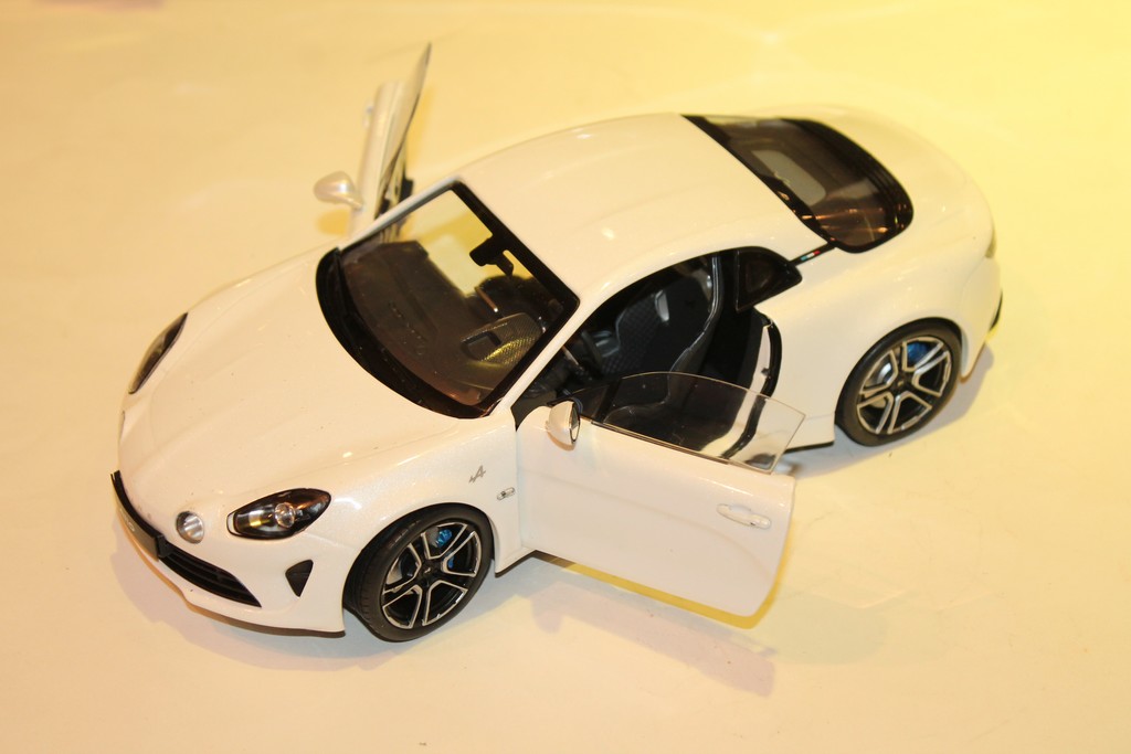 RENAULT ALPINE A110 2018 BLANC SOLIDO 1/18°