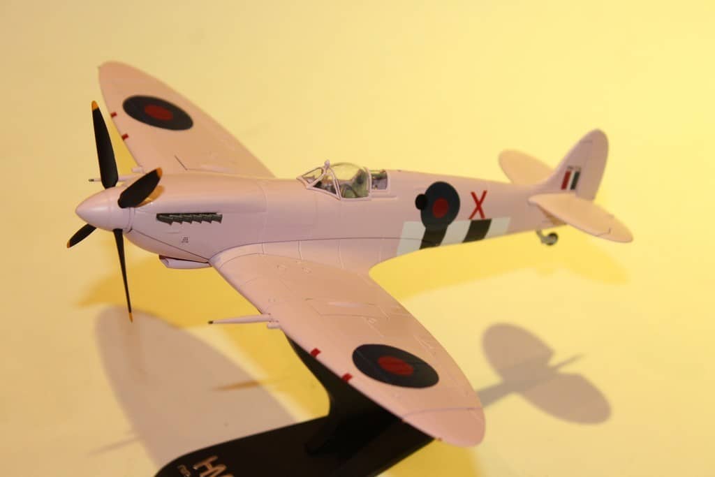SUPERMARINE SPITFIRE HOBBYMASTER 1/48°