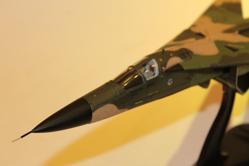 THE GENERAL DYNAMICS F-111 HOBBYMASTER 1/72°