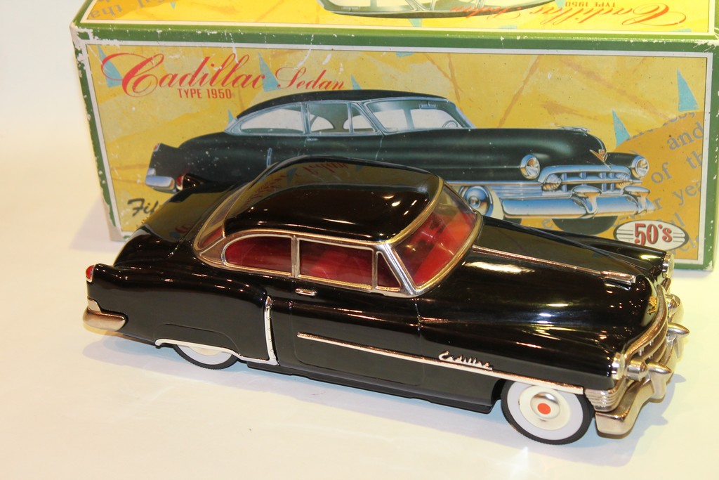 CADILLAC SEDAN TYPE 1950  FIFTIES