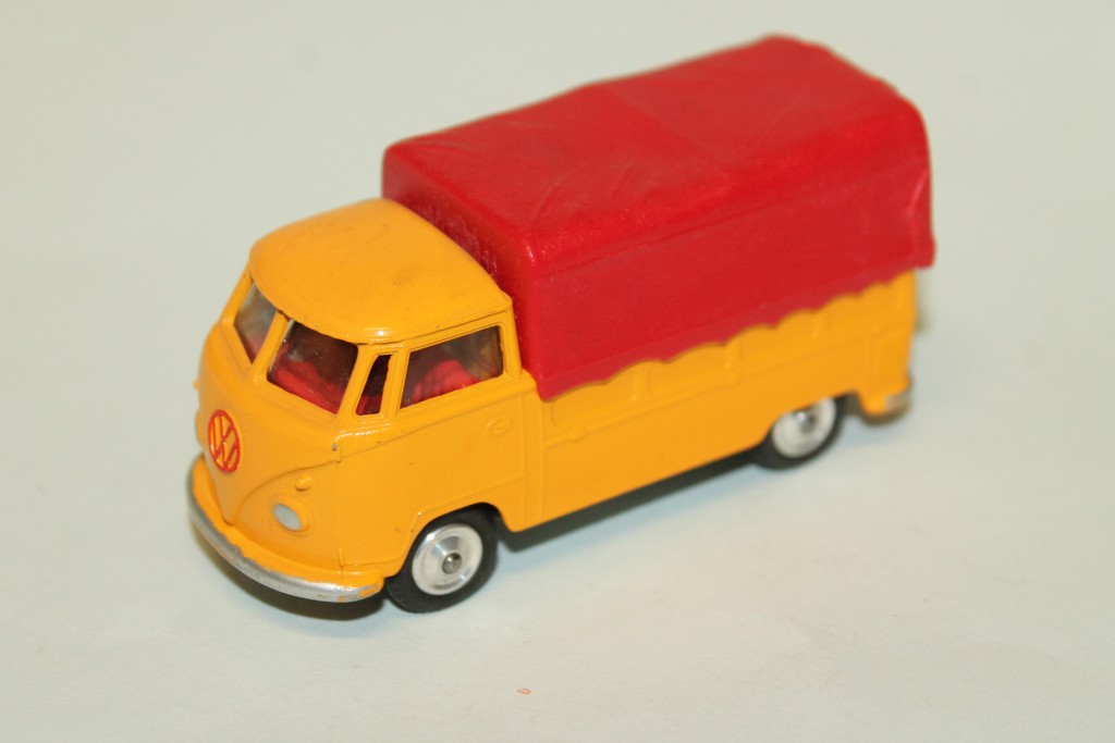 VOLKSWAGEN COMBI PICK UP CORGI TOYS 1/43°