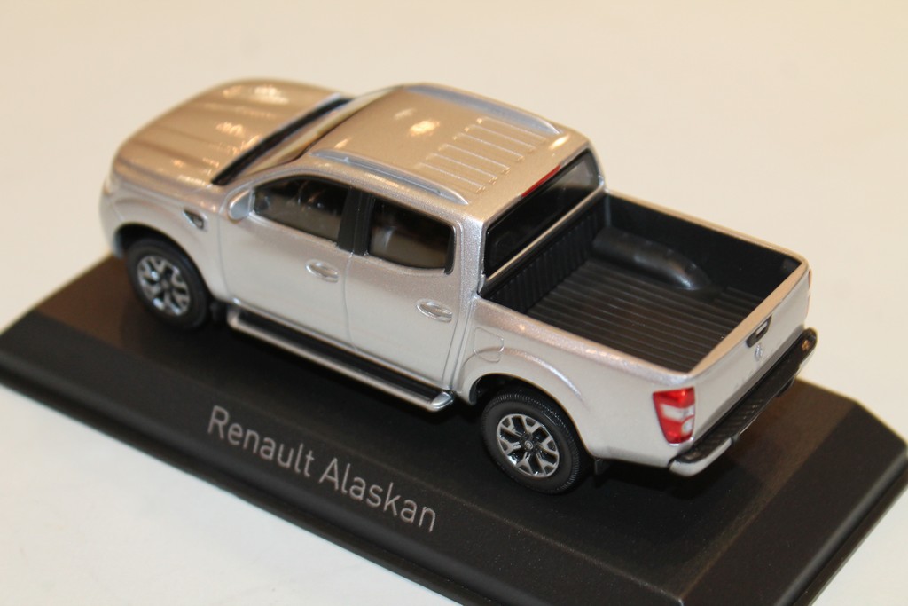 RENAULT ALASKAN PICK-UP GRIS 2017 NOREV 1/43°