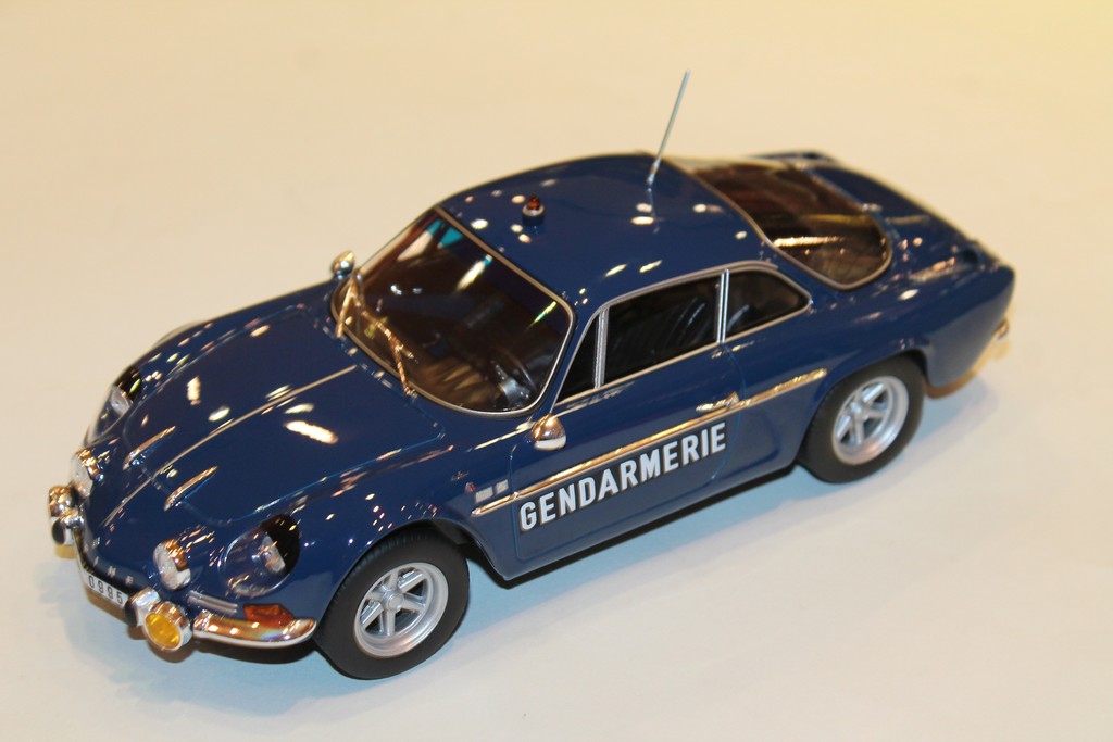 RENAULT ALIPNE A110 1600S GENDARMERIE NOREV 1/18°