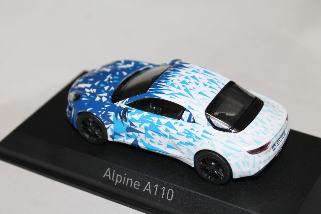 RENAULT ALPINE A110 BLEU ET BLANC 2017 NOREV 1/43°