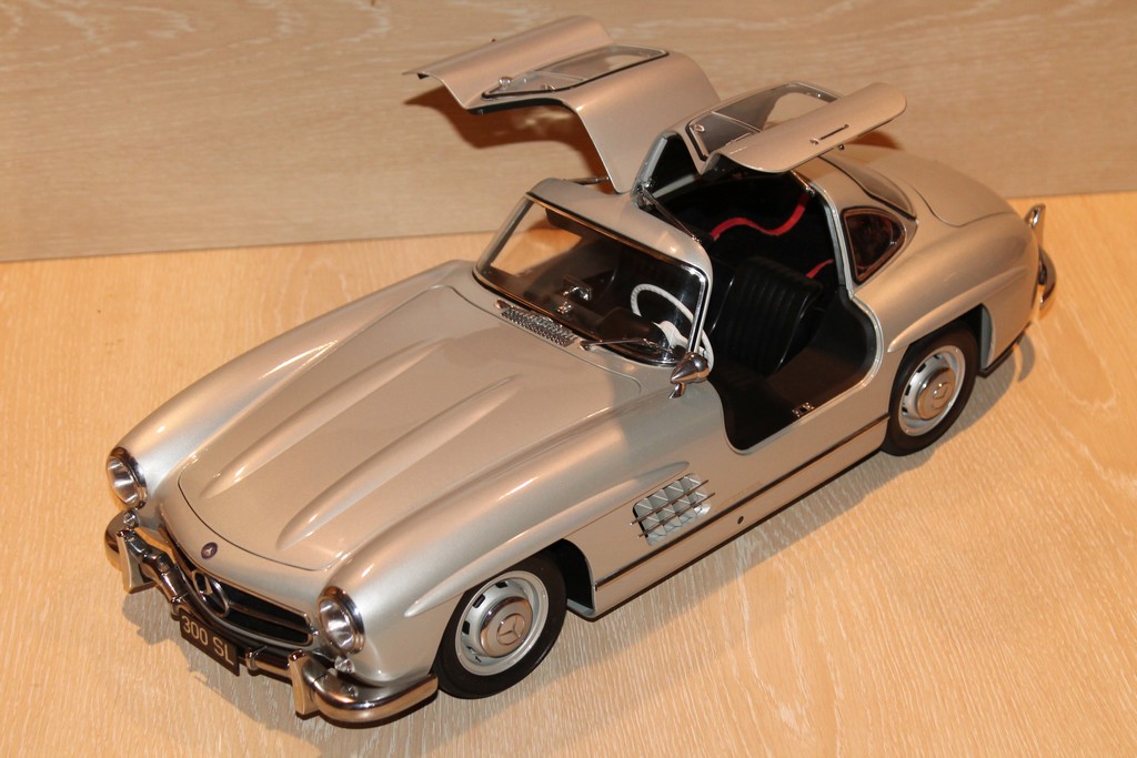 MERCEDES-BENZ 300 SL-1/8 - Maquette voiture - Maquette voiture