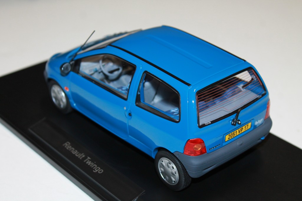 RENAULT TWINGO BLEU 1995 NOREV 1/18°