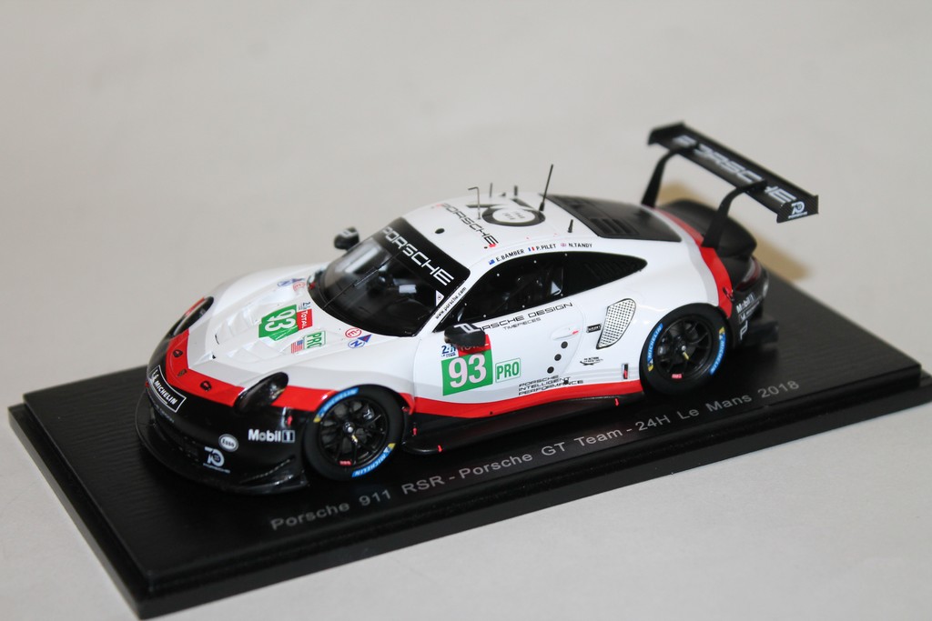 PORSCHE 911 RSR LE MANS N°93 2018 SPARK 1/43°