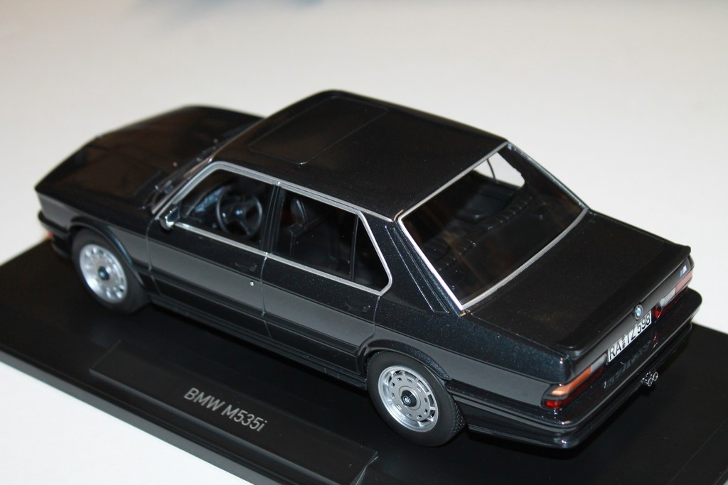 BMW M535i NOIR 1986 NOREV 1/18°