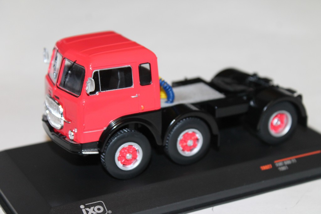 FIAT 690 T1 1961 IXO 1/43°