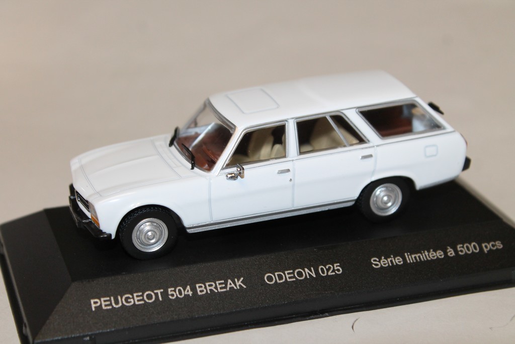 PEUGEOT 504 BREAK BLANC ODEON 1/43°