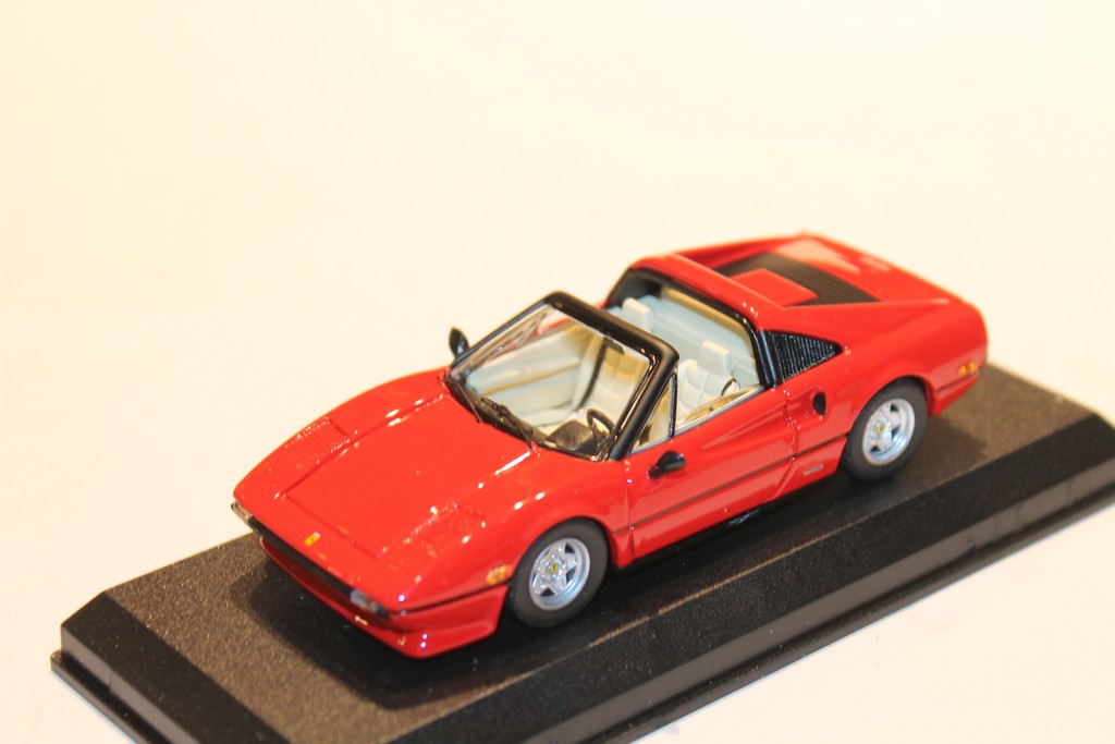 FERRARI 308 GTS "MAGNUM" ROUGE 1979 BEST 1/43°