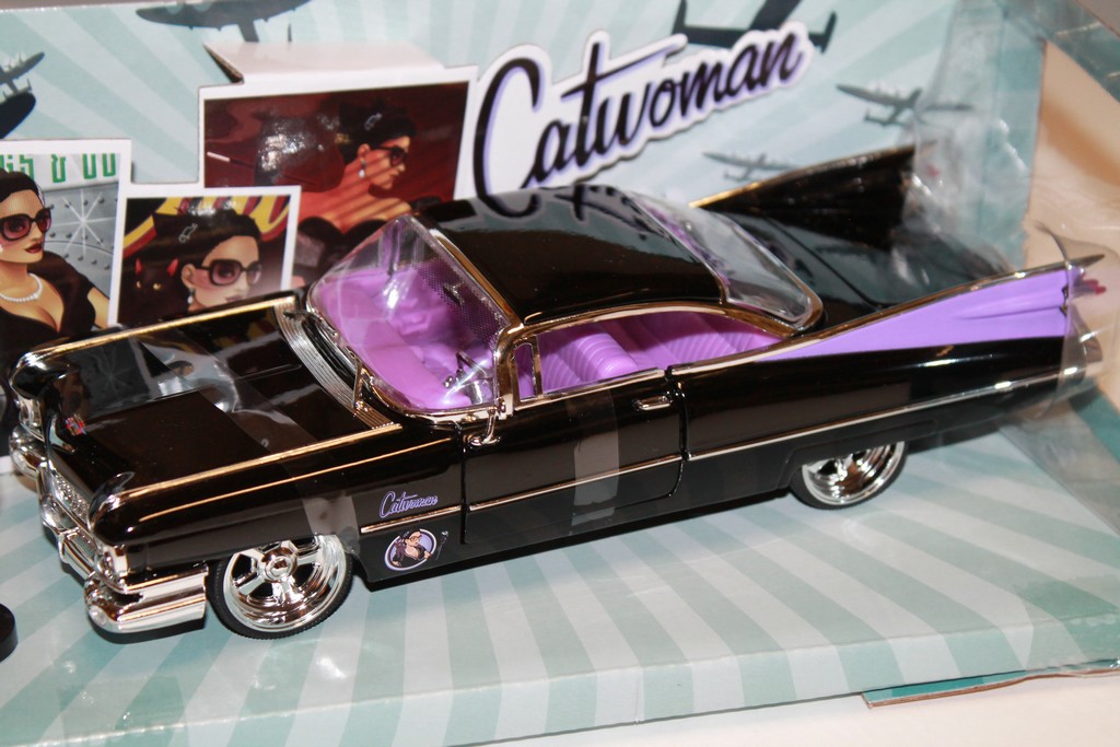 CADILLAC COUPE DEVILLE CATWOMAN 1959 JADA 1/24°