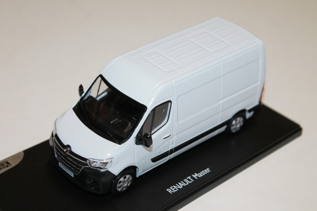 RENAULT MASTER BLANC 2019 ELIGOR 1/43°