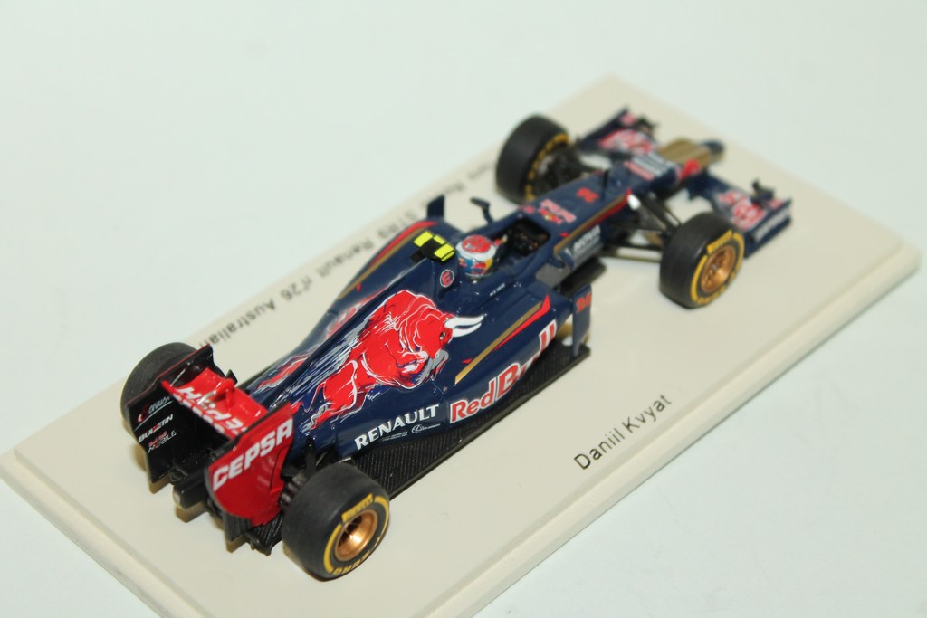 TORO ROSSO STR9 RENAULT N°26 GRAND PRIX D'AUSTRALIE 2014 SPARK 1/43°