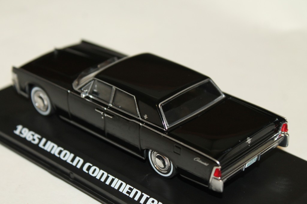 LINCOLN CONTINENTAL THE MATRIX NOIR 1965 GREENLIGHT 1/43°