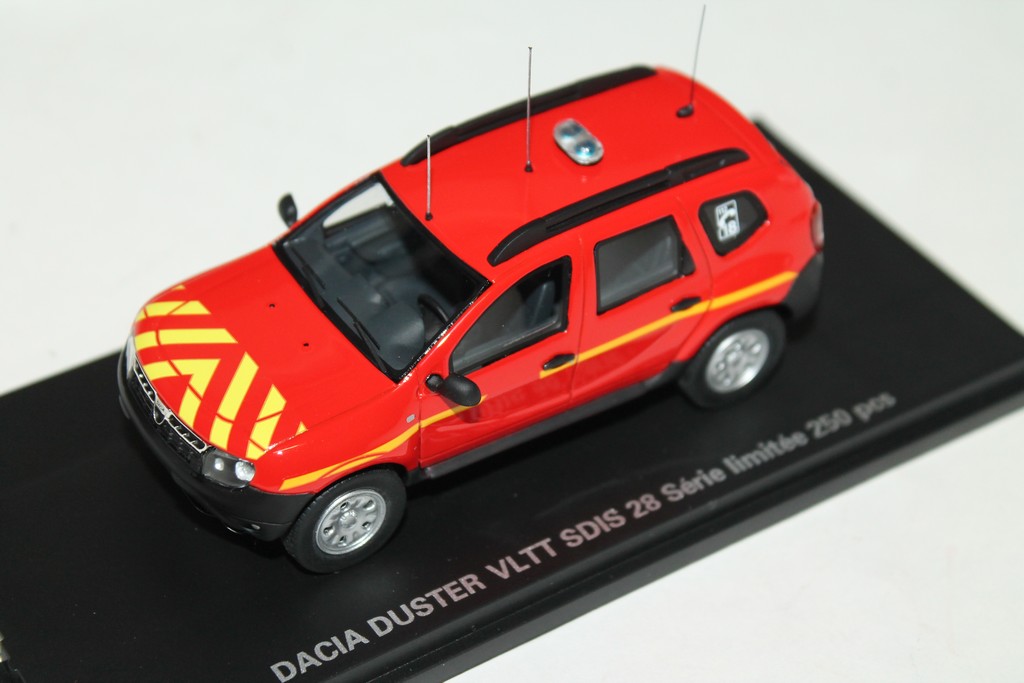 DACIA DUSTER DES SAPEURS POMPIERS D'EURE-ET-LOIRE