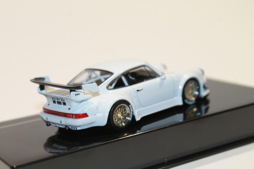 RWB 930 BLANCHE IXO 1/43°