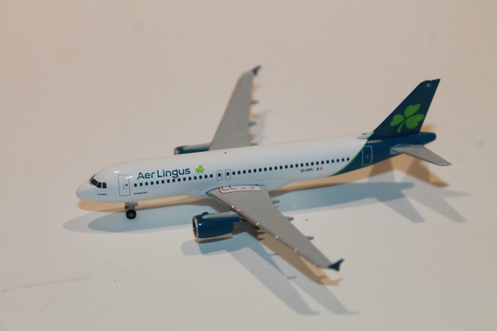 AIRBUS A320 AER LINGUS HERPA 1/500°