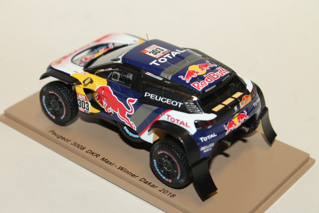 PEUGEOT REDBULL 3008 DKR N°303 MAXI WINNER DAKAR 2018 SPARK 1/43°