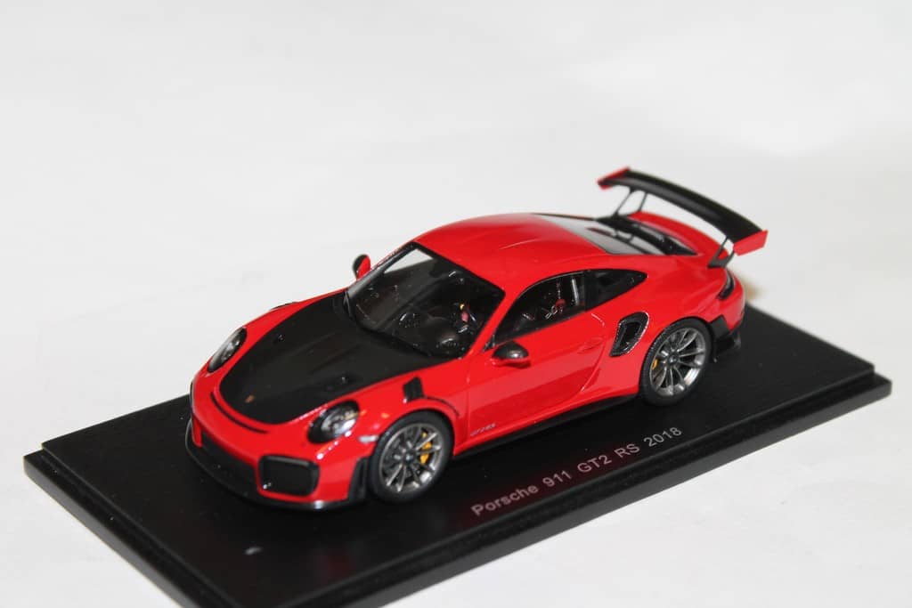 PORSCHE 911 GT2 RS ROUGE 2018 SPARK 1/43°