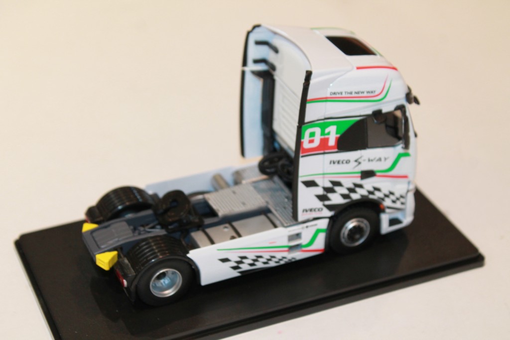 IVECO S-WAY 'RACING' 2020 ELIGOR 1/43°