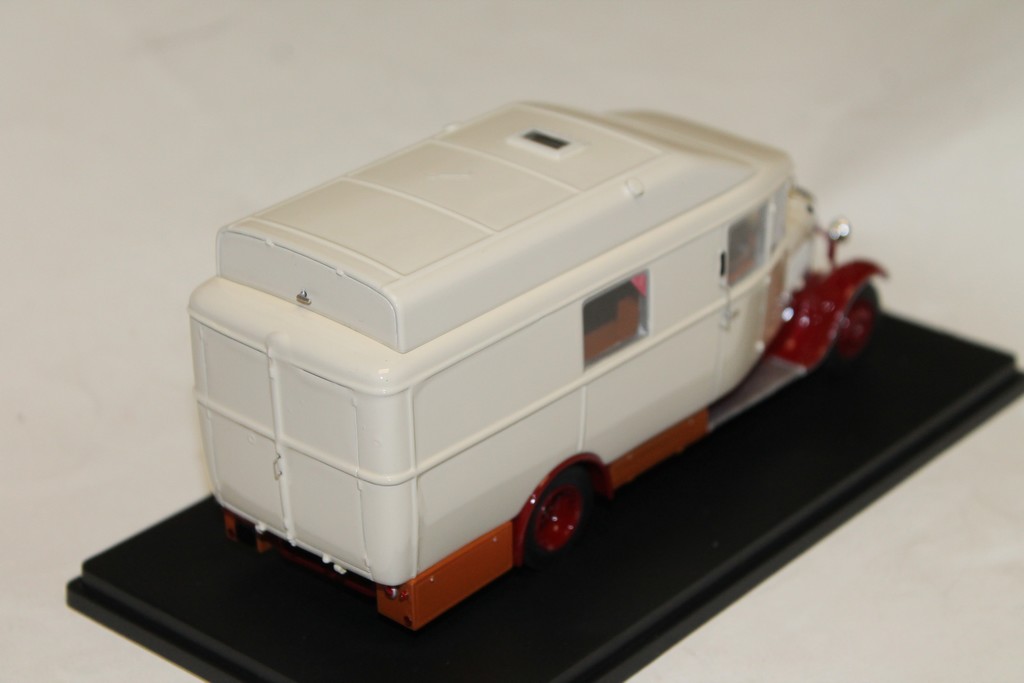 ROCHET-SCHNEIDER TYPE 32000 CAMPING CAR 1932 PERFEX 1/43°