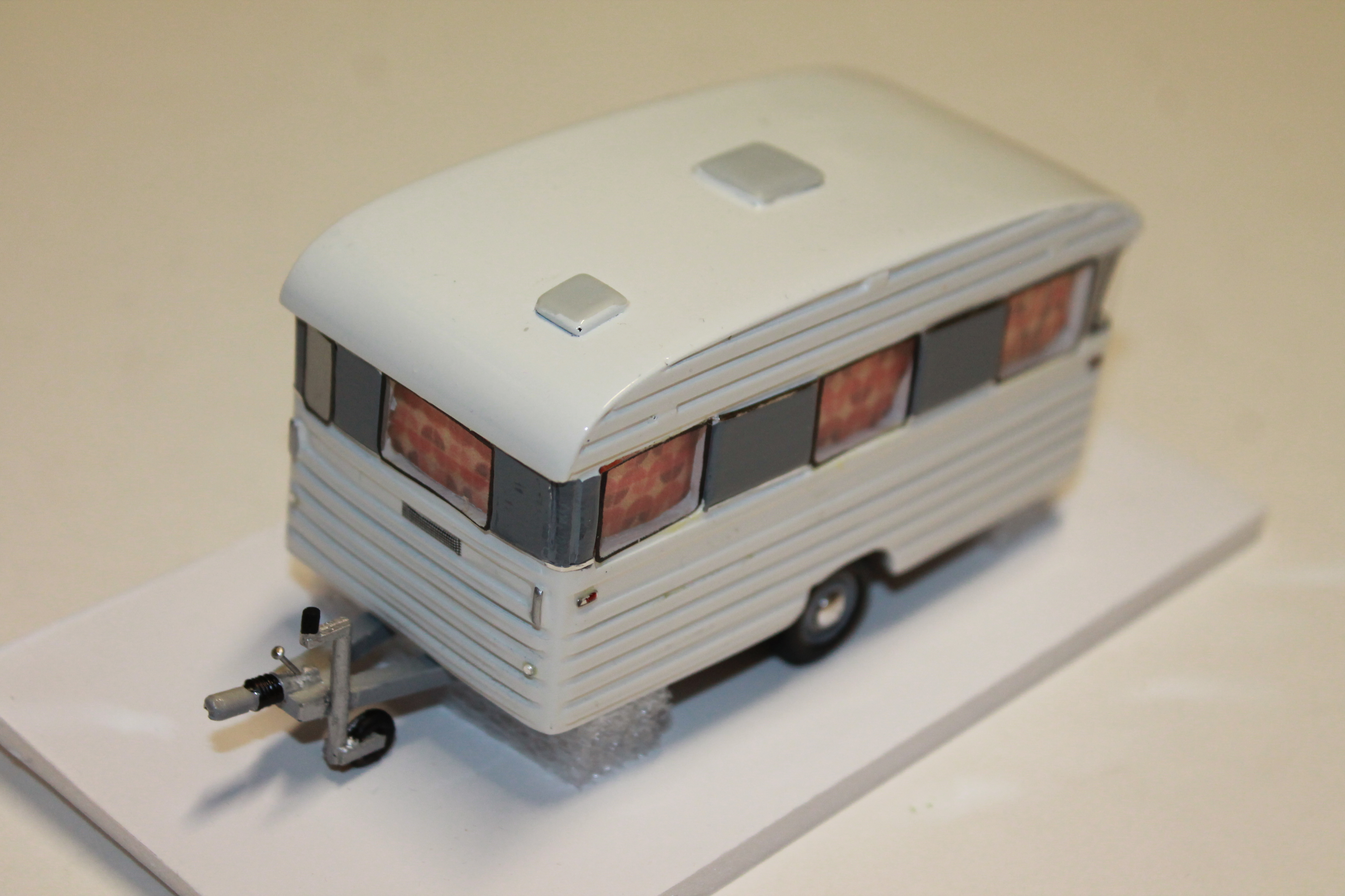 CARAVANE DIGUE BARONETTE GT 1970 AUTORECLAME 1/43°