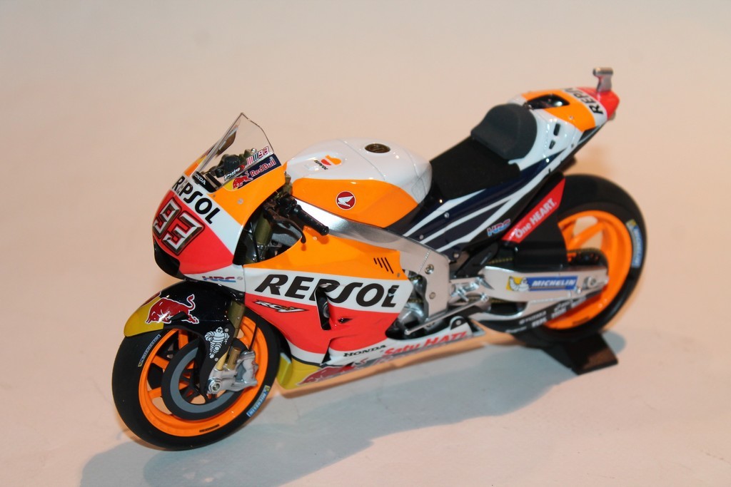 HONDA RC213V REPSOL HONDA MOTOGP 2017 MINICHAMPS 1/12°