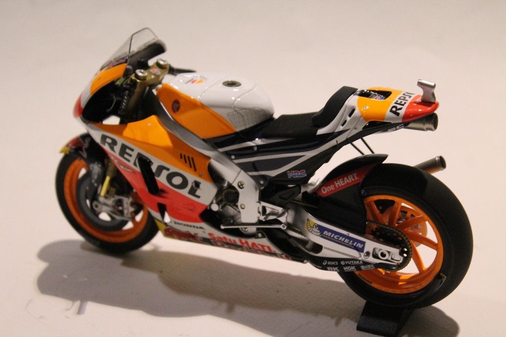 HONDA RC213V REPSOL HONDA MOTOGP 2017 MINICHAMPS 1/12°