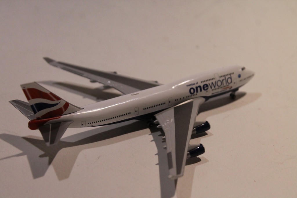 BOEING 747-400 BRISTISH AIRWAYS "ONEWORLD" HERPA 1/200°