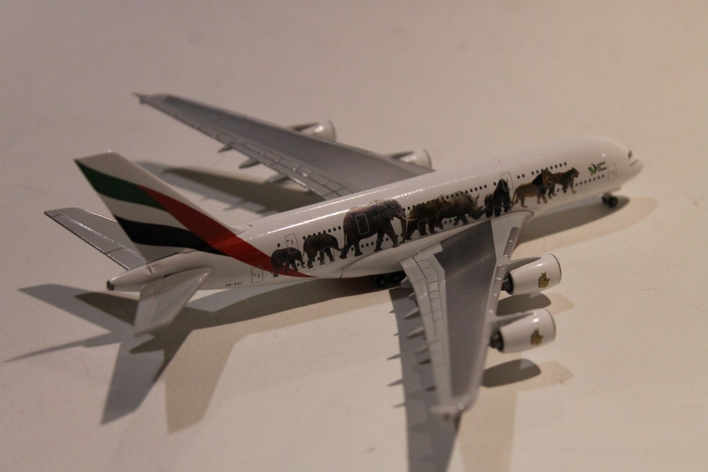 AIRBUS A380-800 EMIRATES A6-EEI 2018 HERPA 1/500°