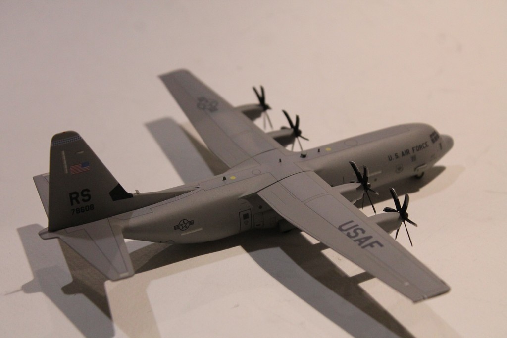 C-130J-30 SUPER HERCULES US AIR FORCE HERPA 1/200°