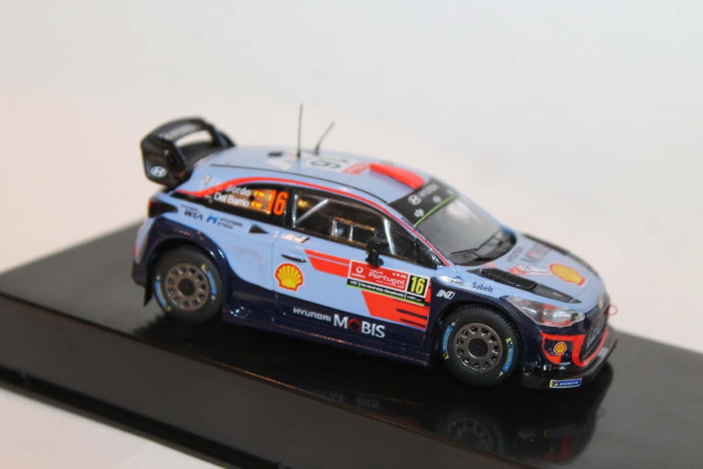 HYUNDAY i20 WRC N°16 RALLY PORTUGAL 2018 IXO 1/43°