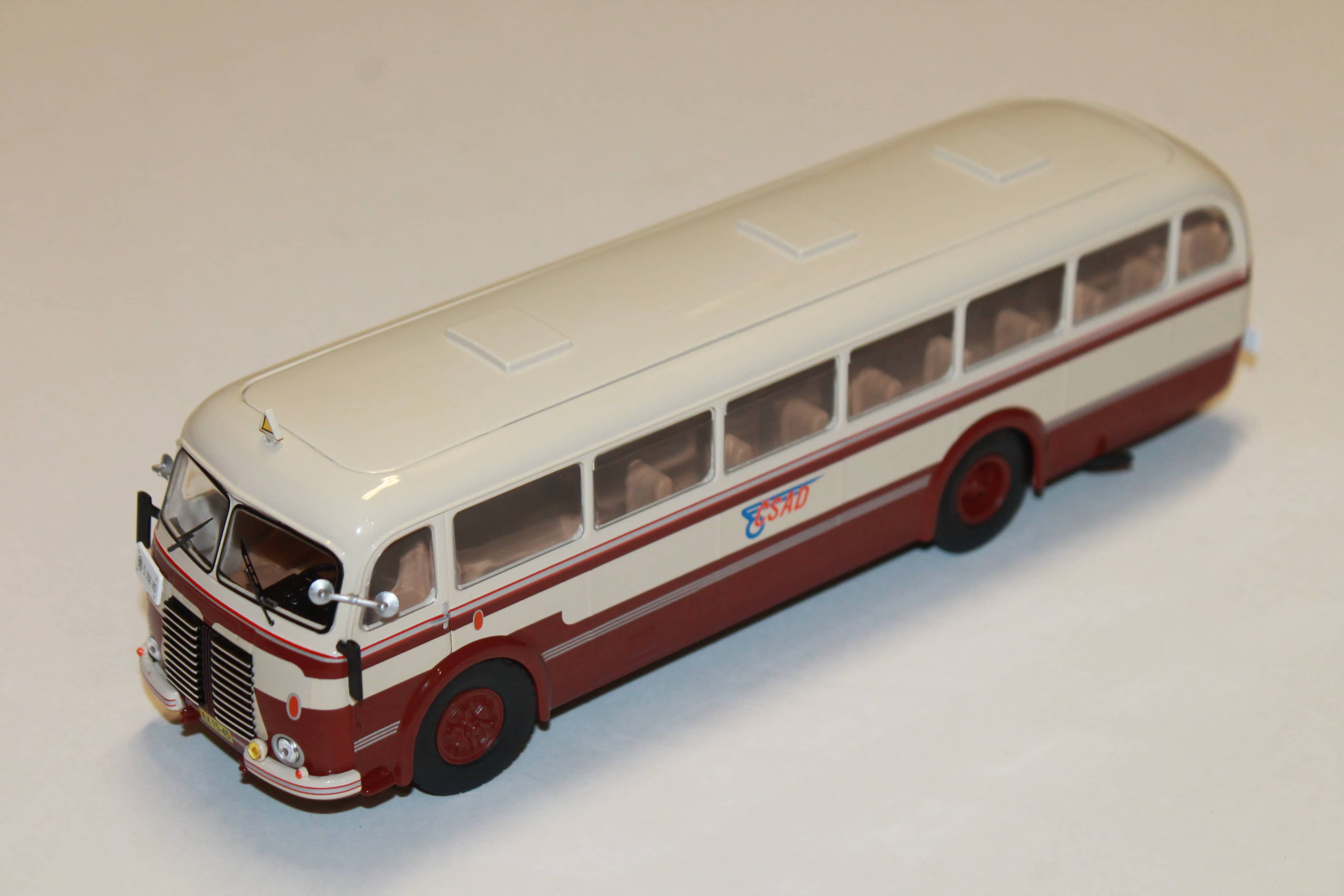 Abrex, Skoda Autobus 706 RTO, orange/grün, 1:43 | Model Car World