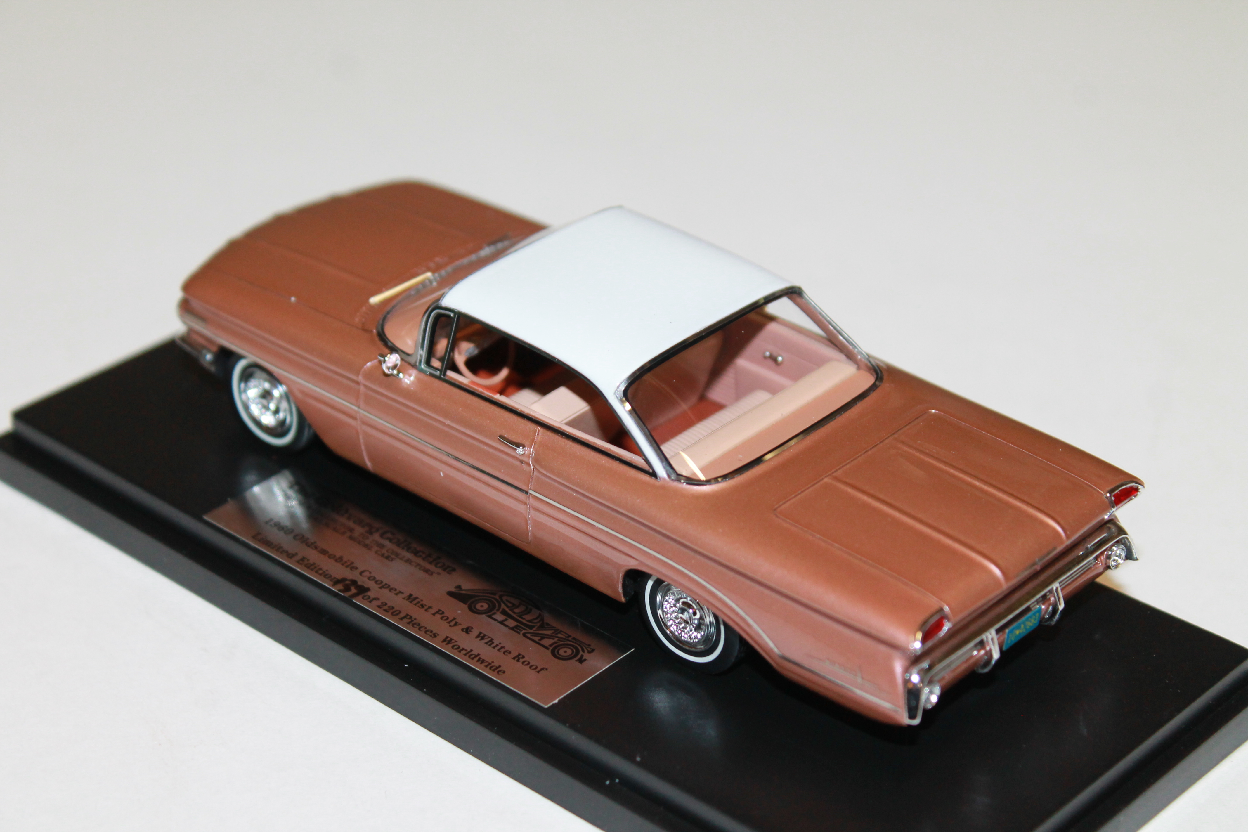 OLDSMOBILE FERN CUIVRE 1960 GOLDVARG 1/43°