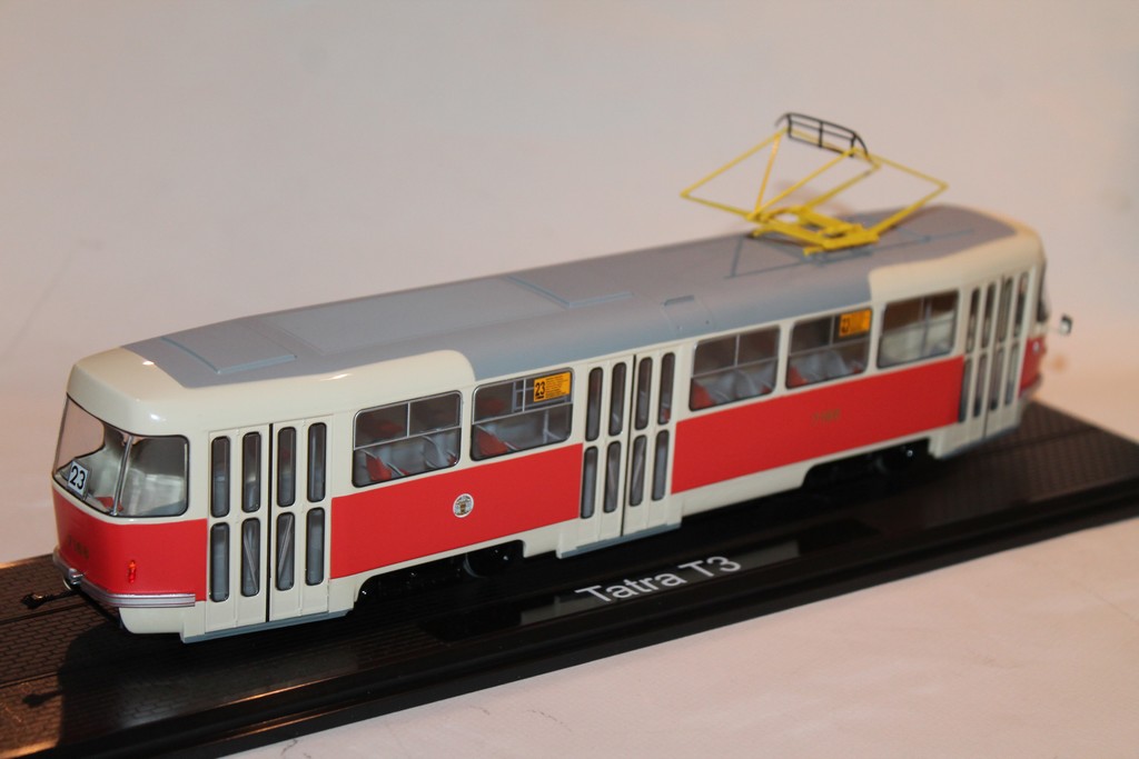 TATRA T3 TRAM PRAGUE LIGNE 23 PREMIUM CLASSIXXS 1/43°