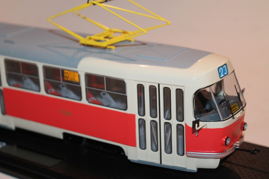 TATRA T3 TRAM PRAGUE LIGNE 23 PREMIUM CLASSIXXS 1/43°