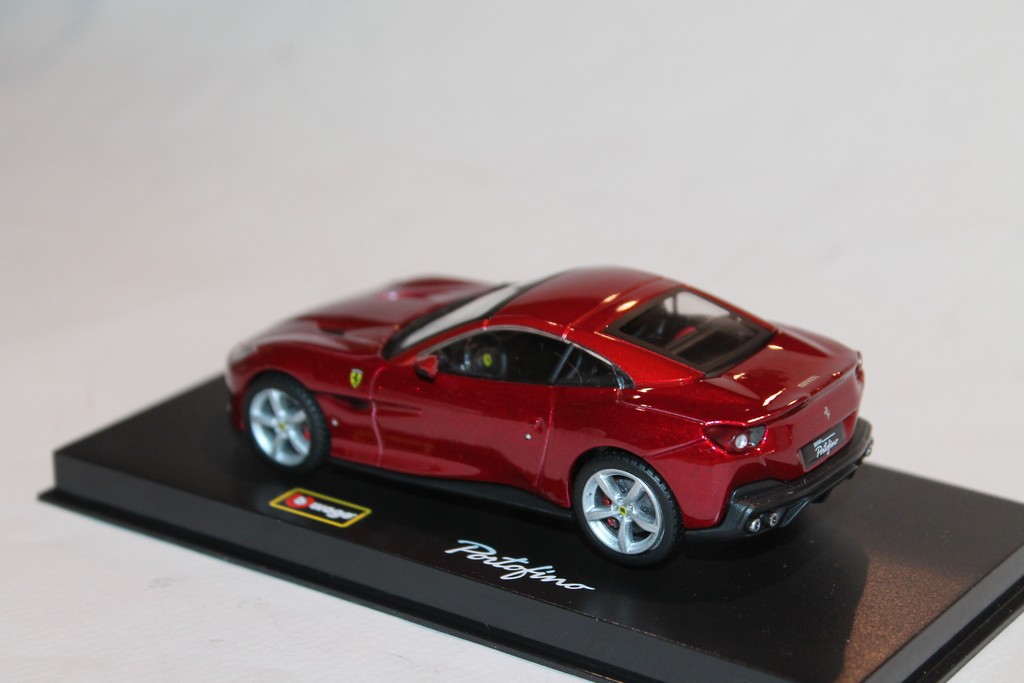 FERRARI PORTOFINO 2018 BURAGO 1/43°