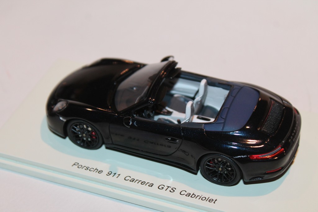 PORSCHE 991 II CARRERA GTS CABRIOLET 2018 SPARK 1/43°