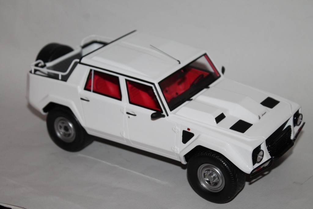 LAMBORGHINI LM002 1986 GT SPIRIT 1/18°